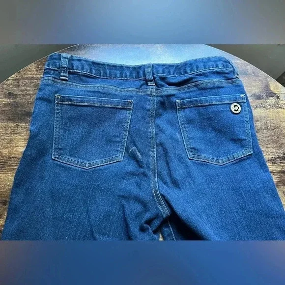 Michael Kors | woman’s denim Capri/cropped pants. Size: 8. - Picture 14 of 14